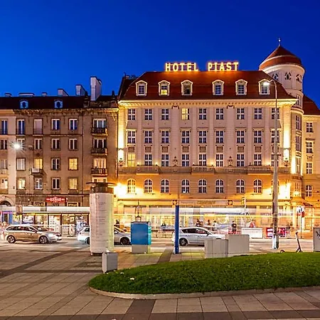 Piast Centrum Hotel